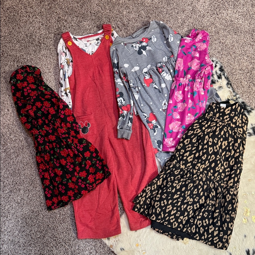 Girls mixture winter outfits/dresses